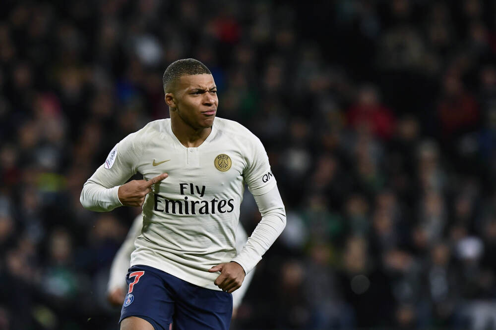 香港“兴”观察丨香港“拆弹专家”的无声守护